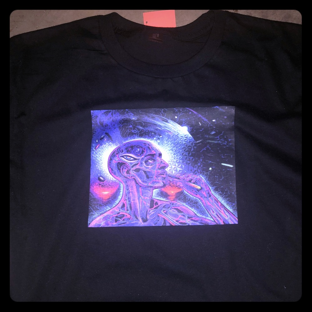 Dmt shirt